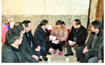 allwin(中國區(qū))官方網(wǎng)站董事長為感動中國的重慶媽媽捐款治病